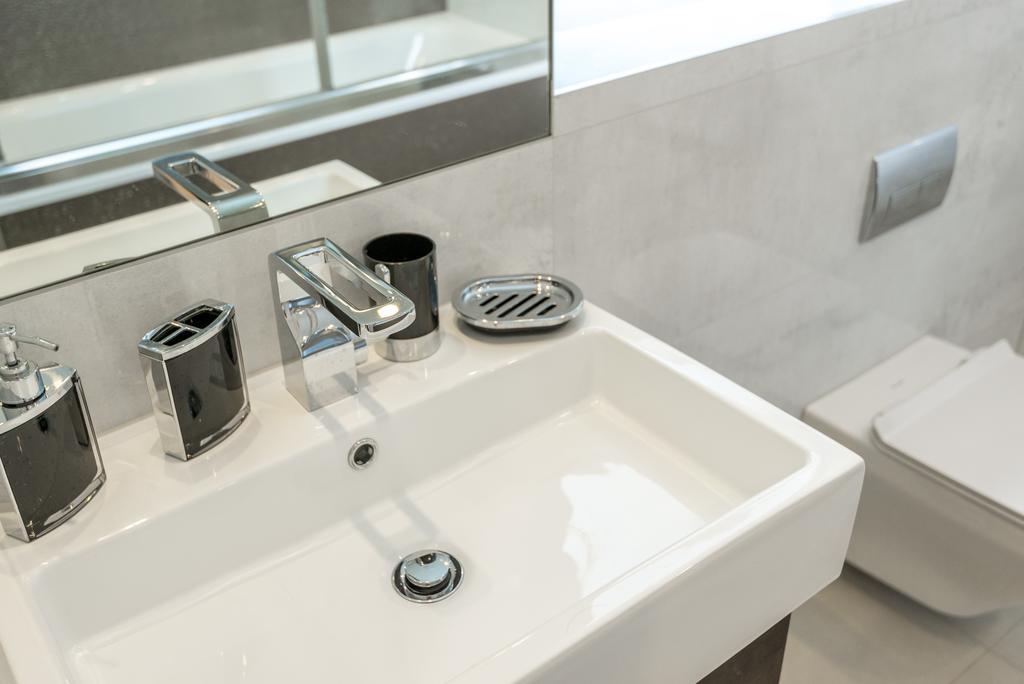 High Street Kensington Apartment London Bilik gambar
